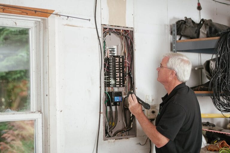 Circuit Breaker